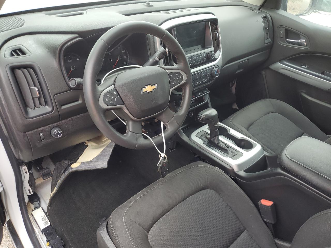 2017 Chevrolet Colorado - Image 8