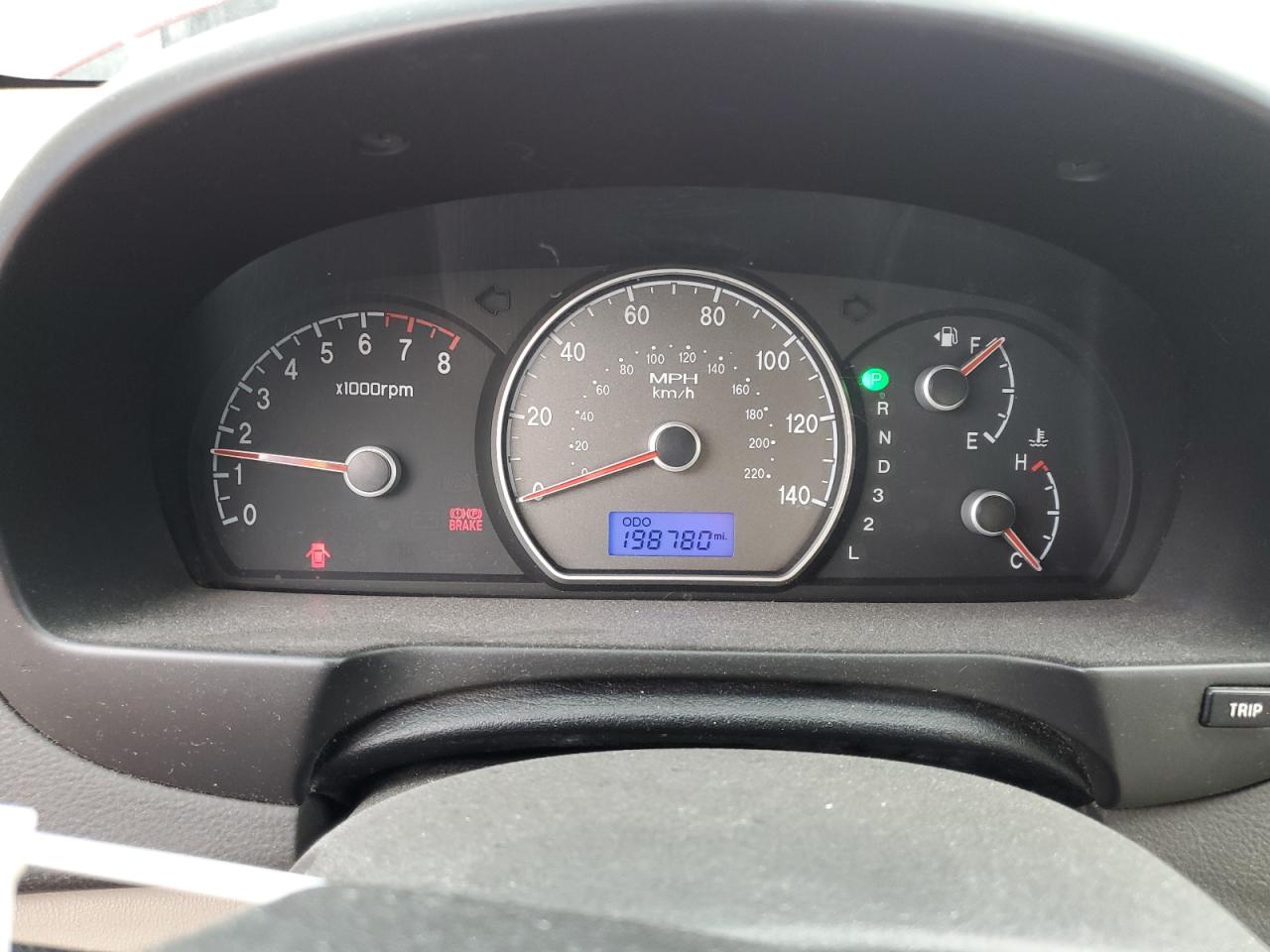 2007 Hyundai Elantra - Image 9