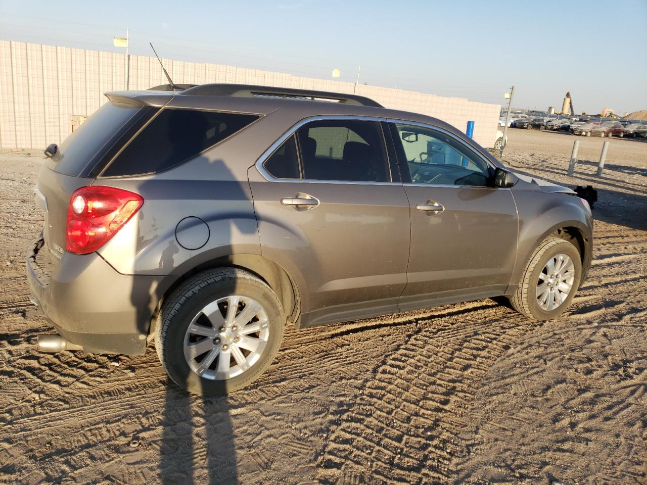 2010 Chevrolet Equinox - Image 3