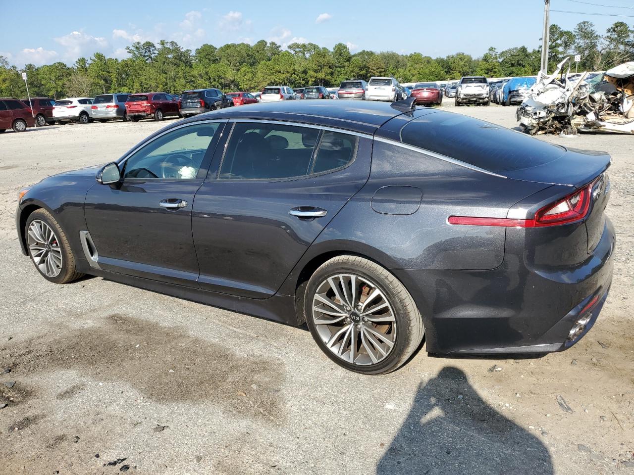 2019 Kia Stinger - Image 2