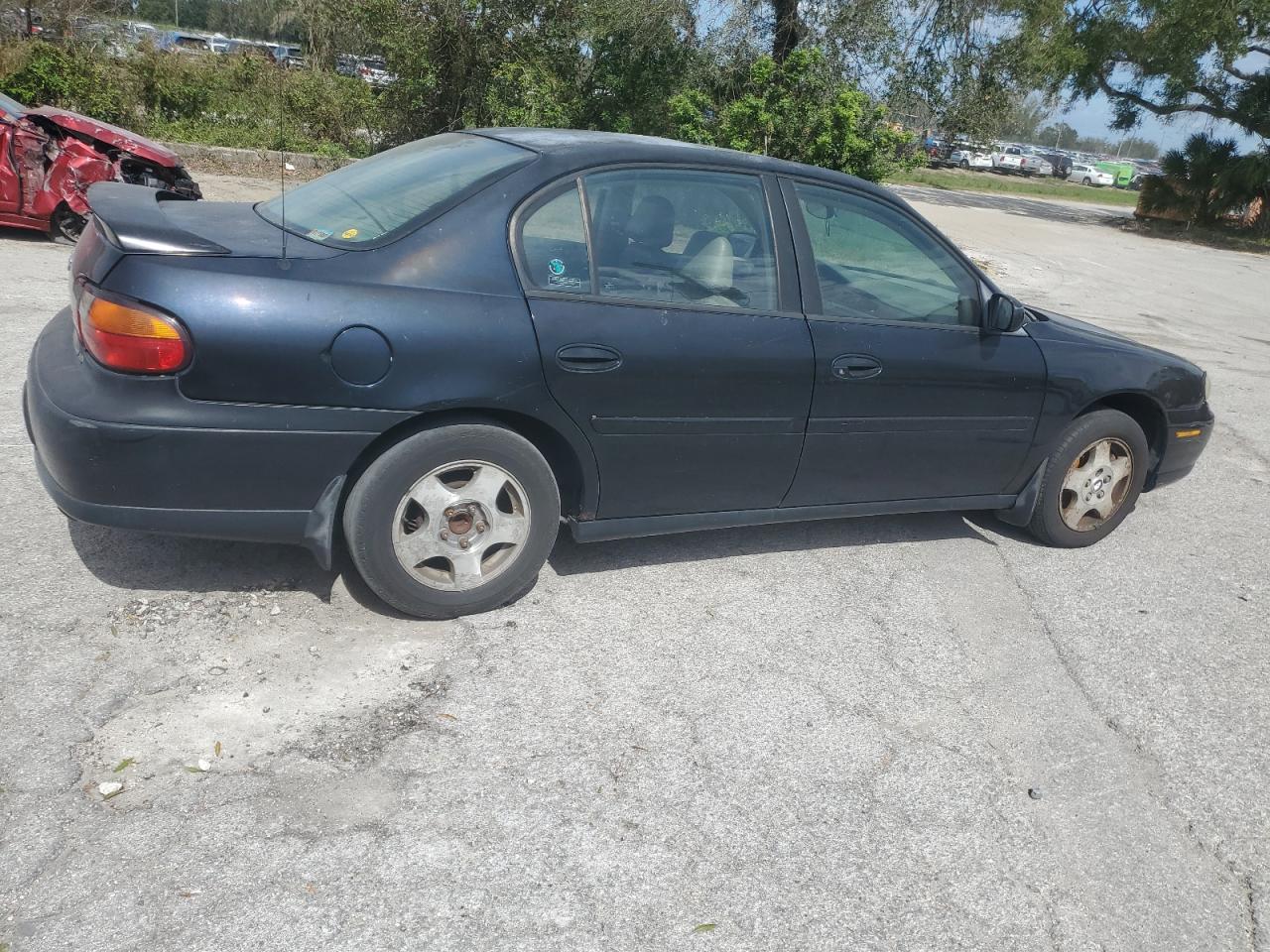 2002 Chevrolet Malibu - Image 3