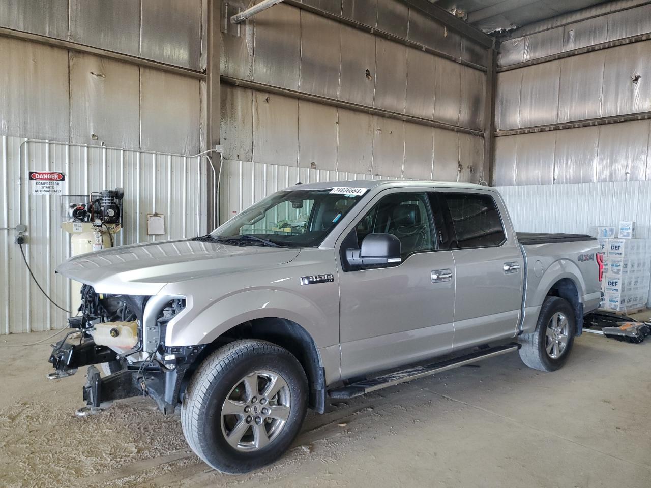 1FTEW1E52JFB04955 2018 FORD F-150 - Image 1