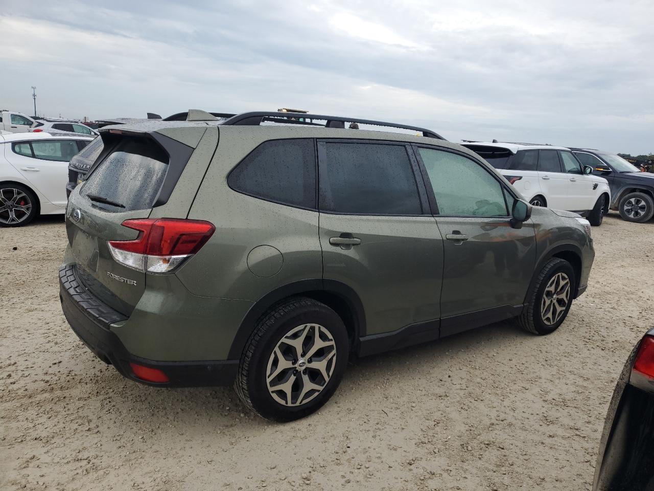 2021 Subaru Forester - Image 3