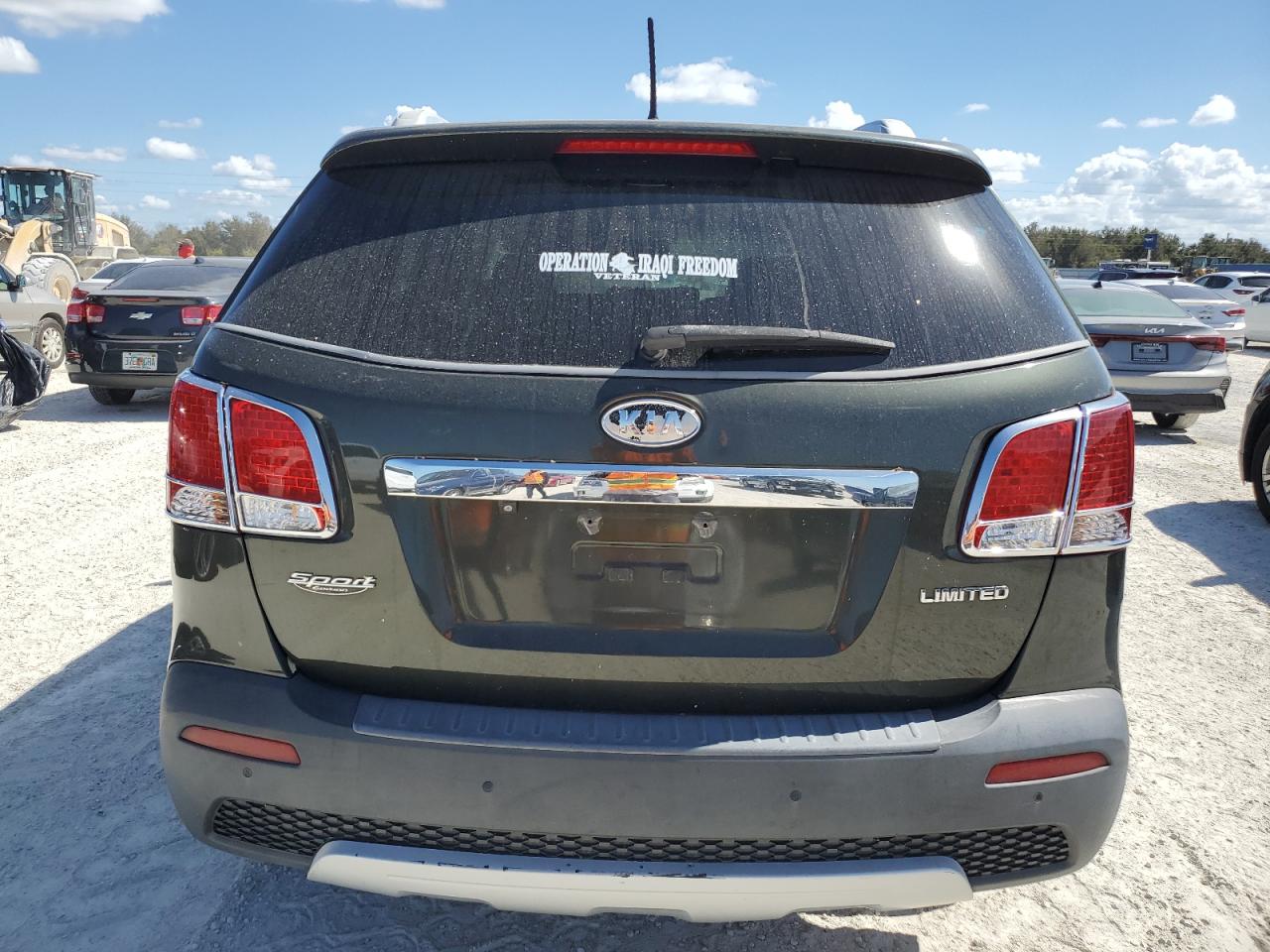 2011 Kia Sorento - Image 6