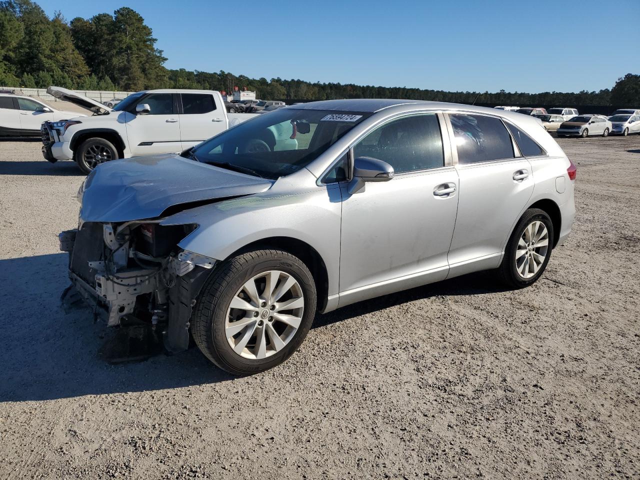 2015 Toyota Venza - Image 1