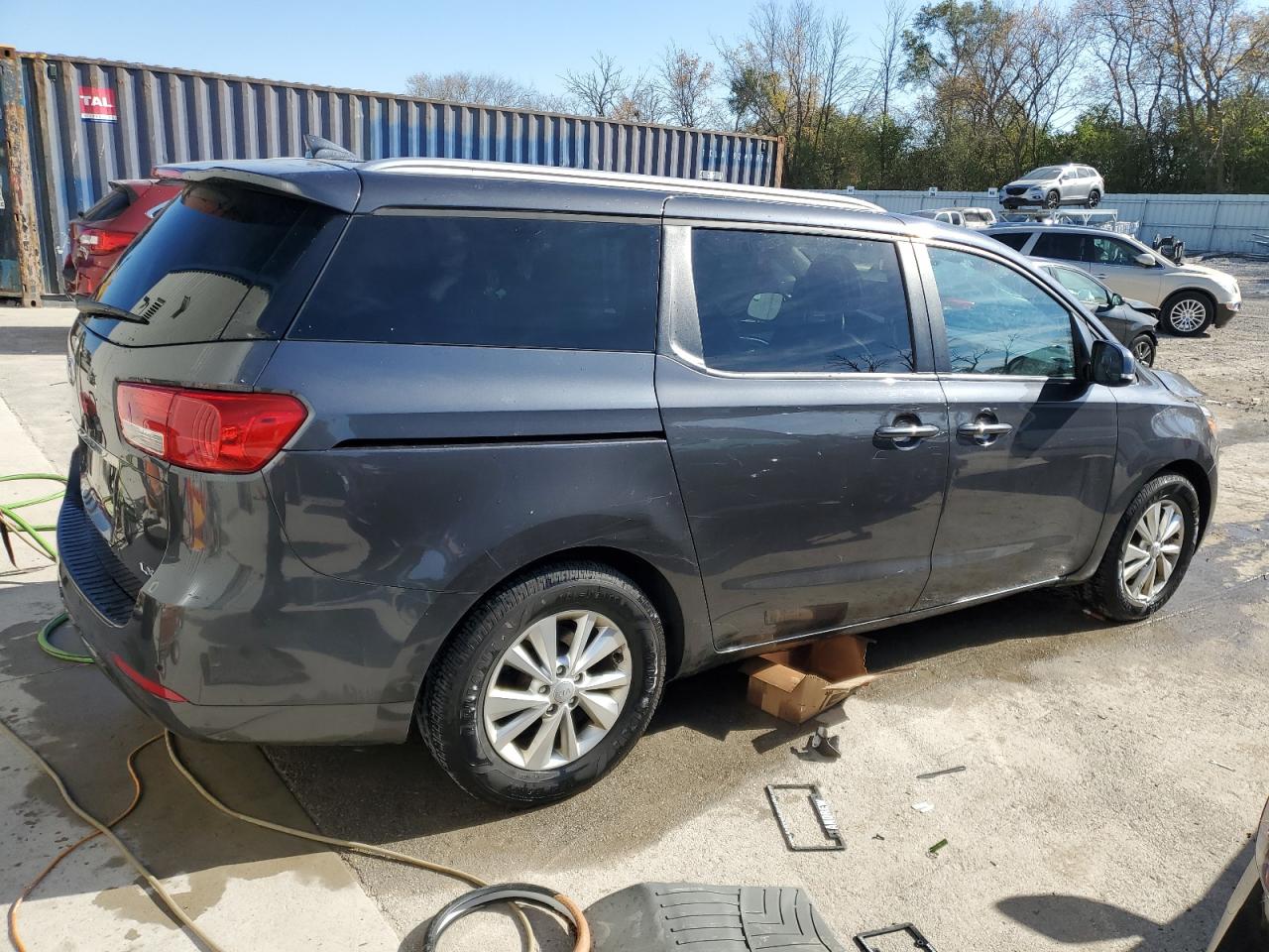 2018 Kia Sedona - Image 3