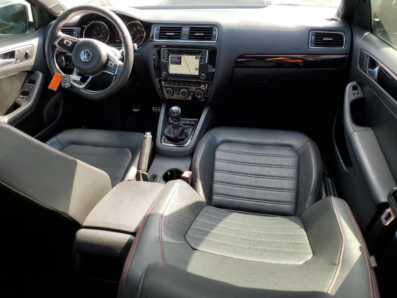 2017 Volkswagen Jetta - Image 8