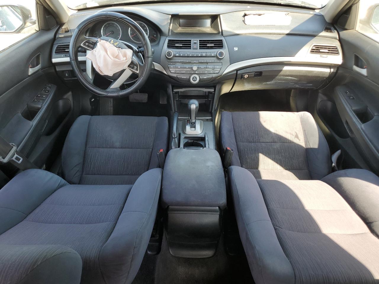 2012 Honda Accord - Image 8
