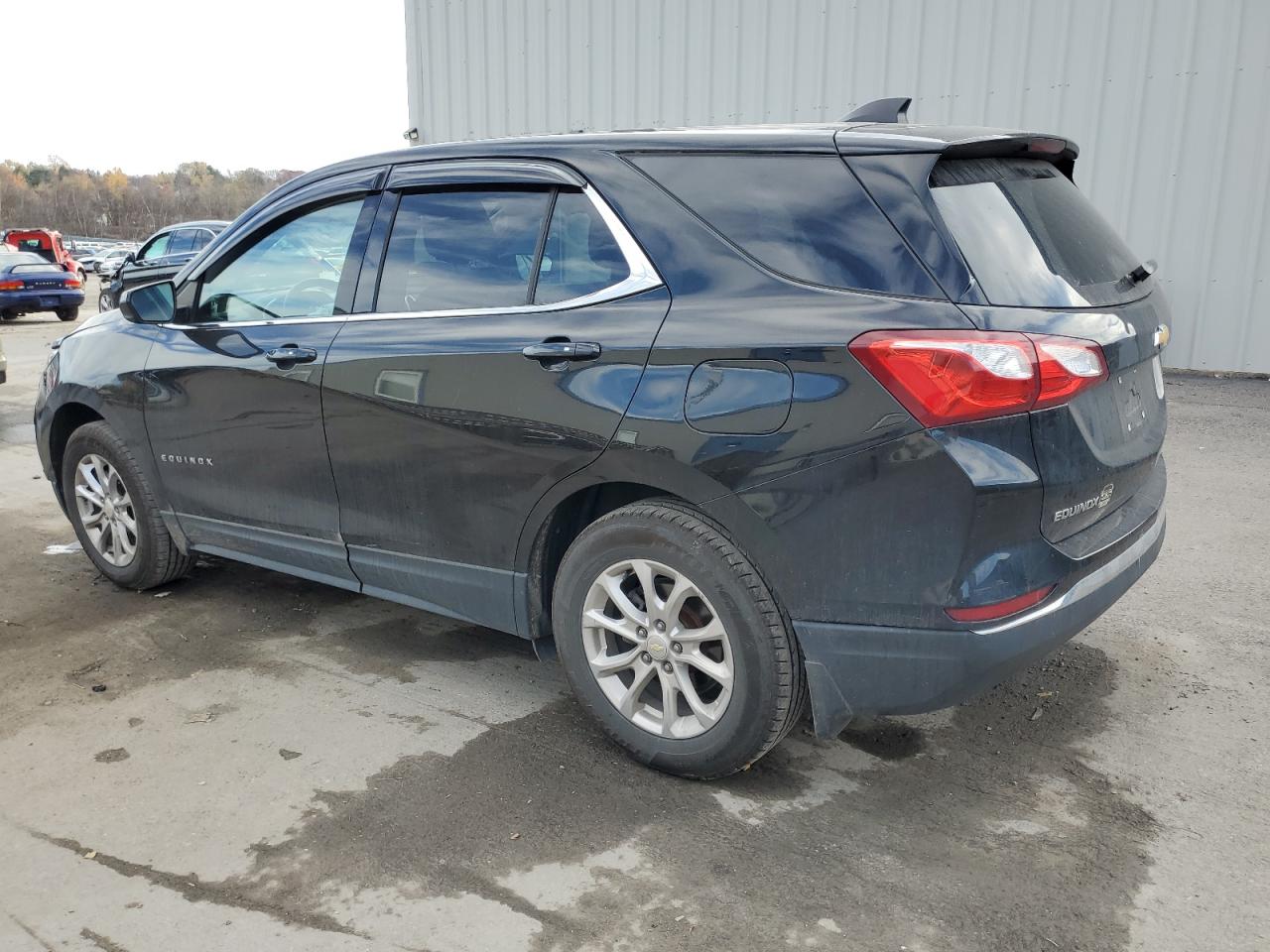 2019 Chevrolet Equinox - Image 2