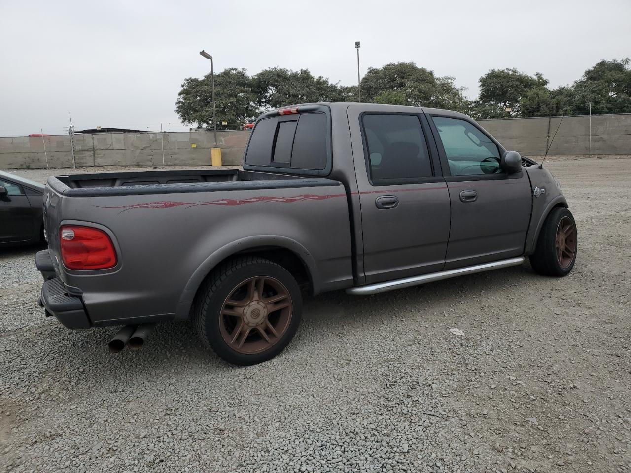 2002 Ford F-150 - Image 3