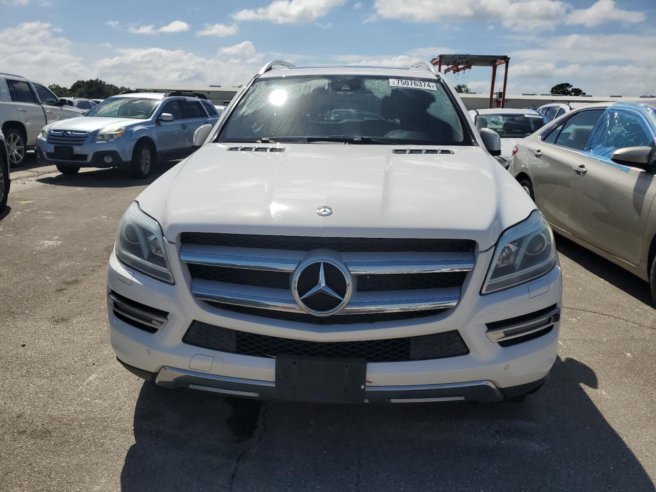 VIN 4JGDF7CE1EA314821 2014 MERCEDES-BENZ GL-CLASS no.5