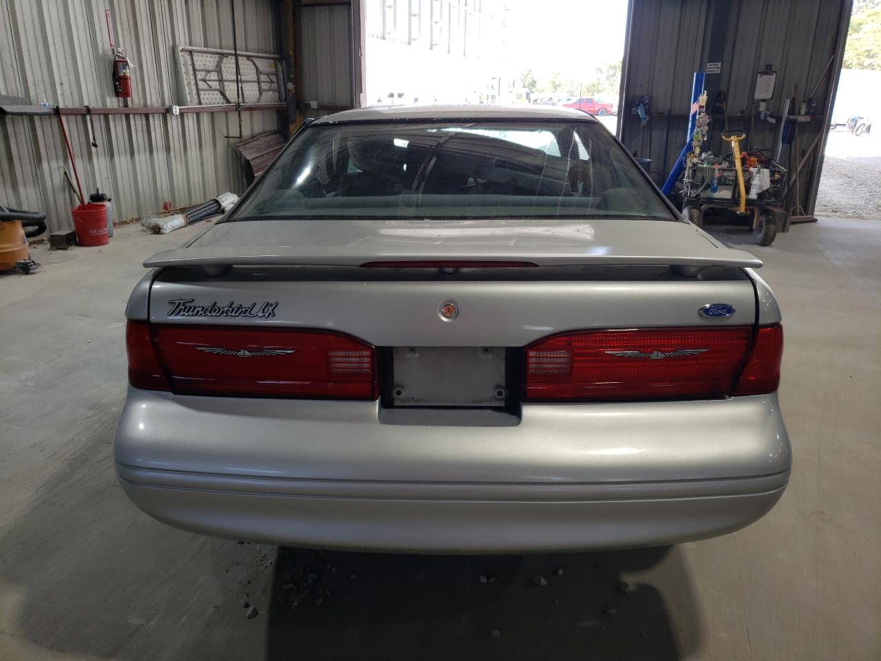 1997 Ford Thunderbird Lx VIN: 1FALP62W1VH123205 Lot: 76107654