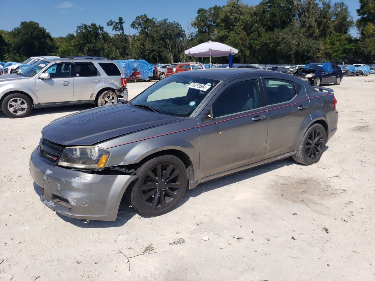 2013 Dodge Avenger - Image 1