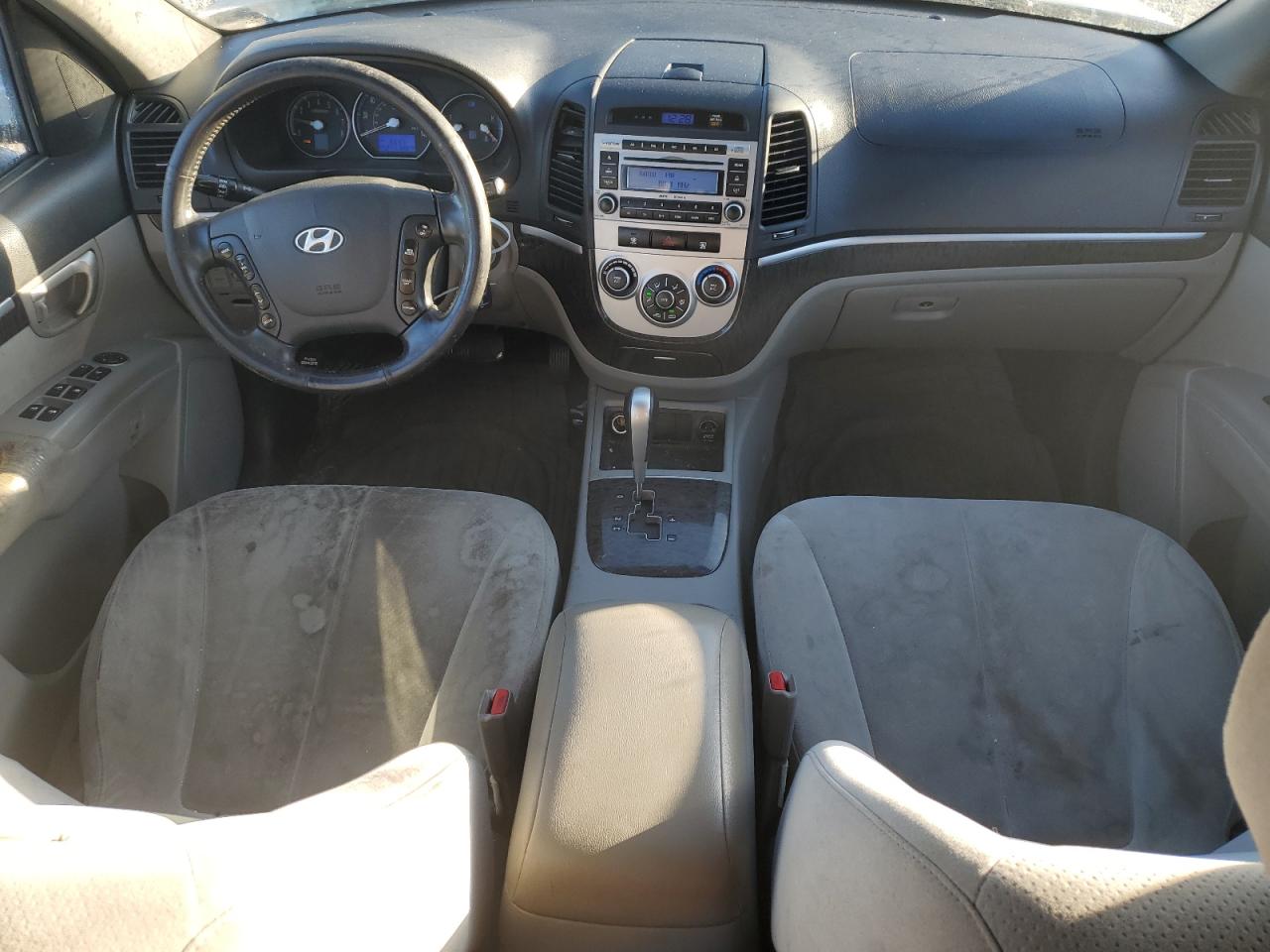 2008 Hyundai Santa Fe - Image 8