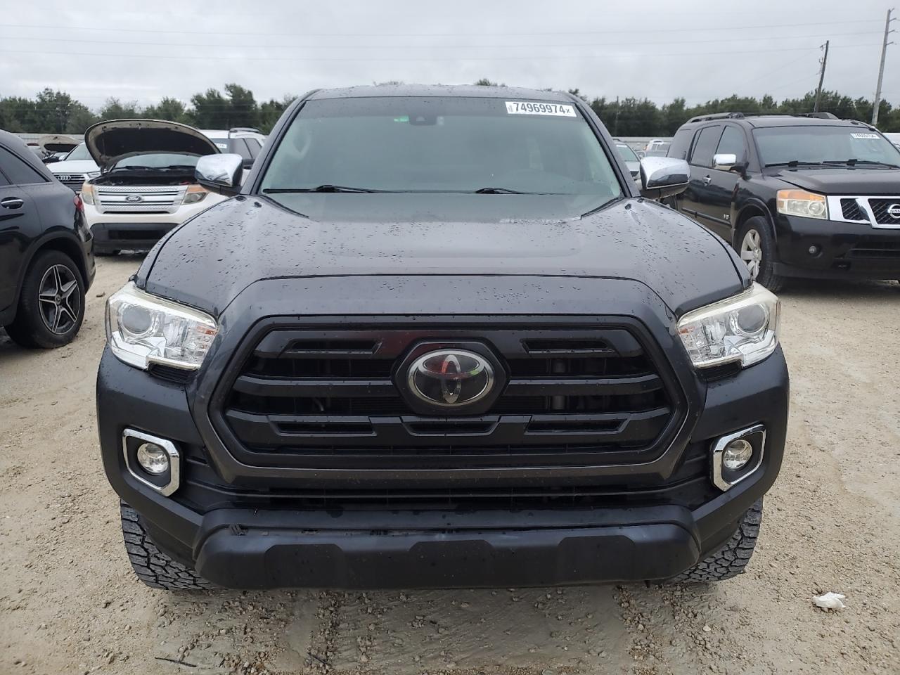 2018 Toyota Tacoma - Image 5