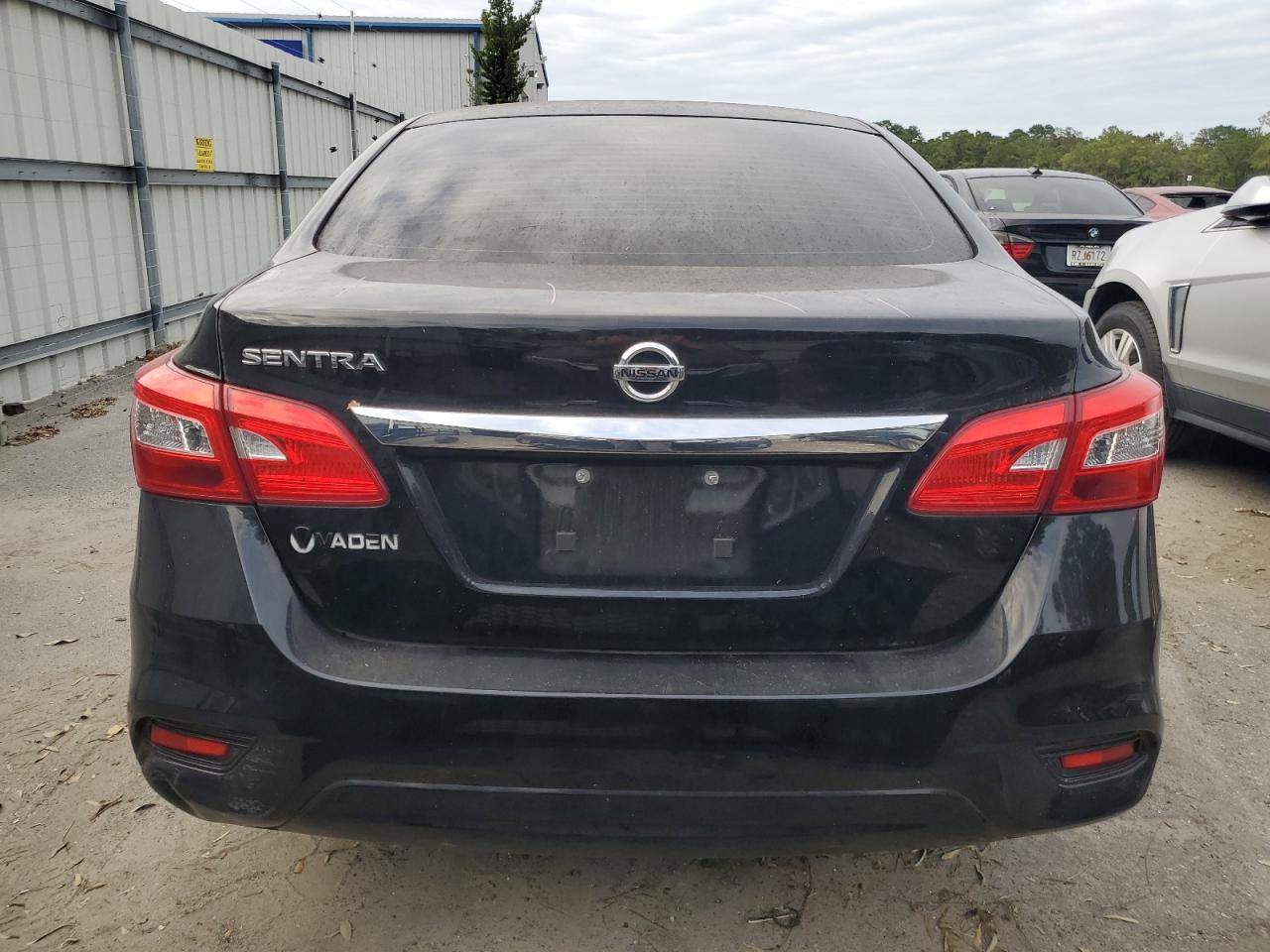 3N1AB7AP5KY380628 2019 Nissan Sentra S