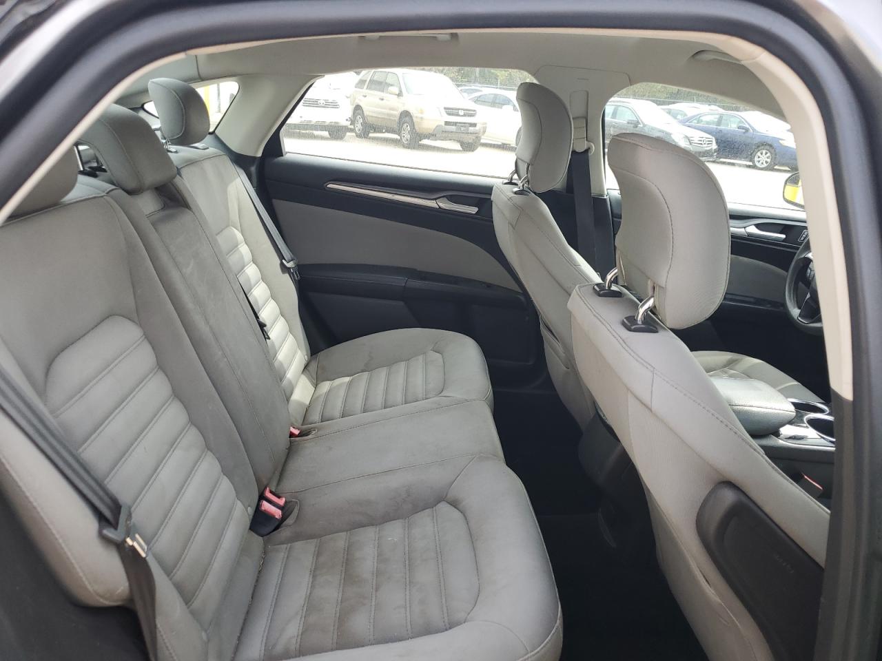 2013 Ford Fusion - Image 10