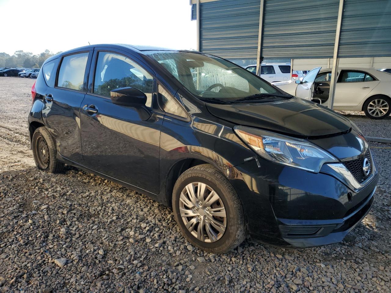 VIN 3N1CE2CP0HL353312 2017 NISSAN VERSA no.4