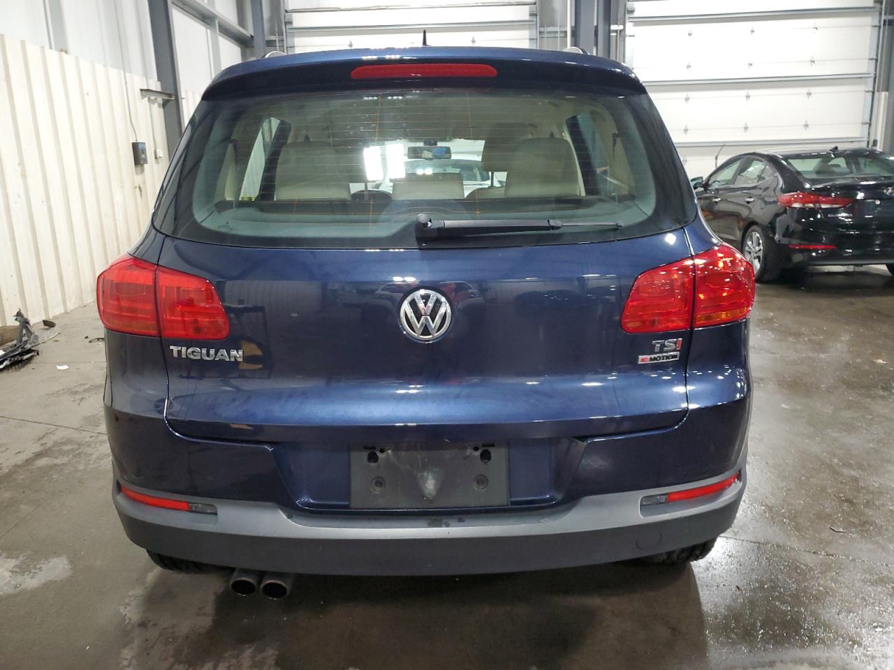 WVGBV7AXXGW509353 2016 Volkswagen Tiguan S