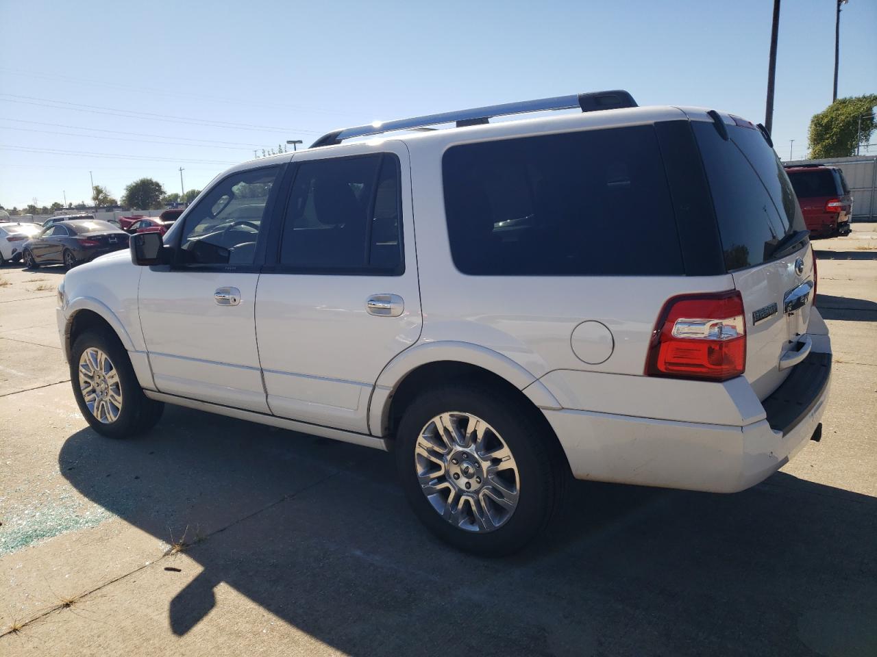2013 Ford Expedition - Image 2