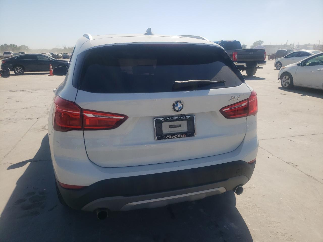 WBXHT3Z38J4A66093 2018 BMW X1 xDrive28I