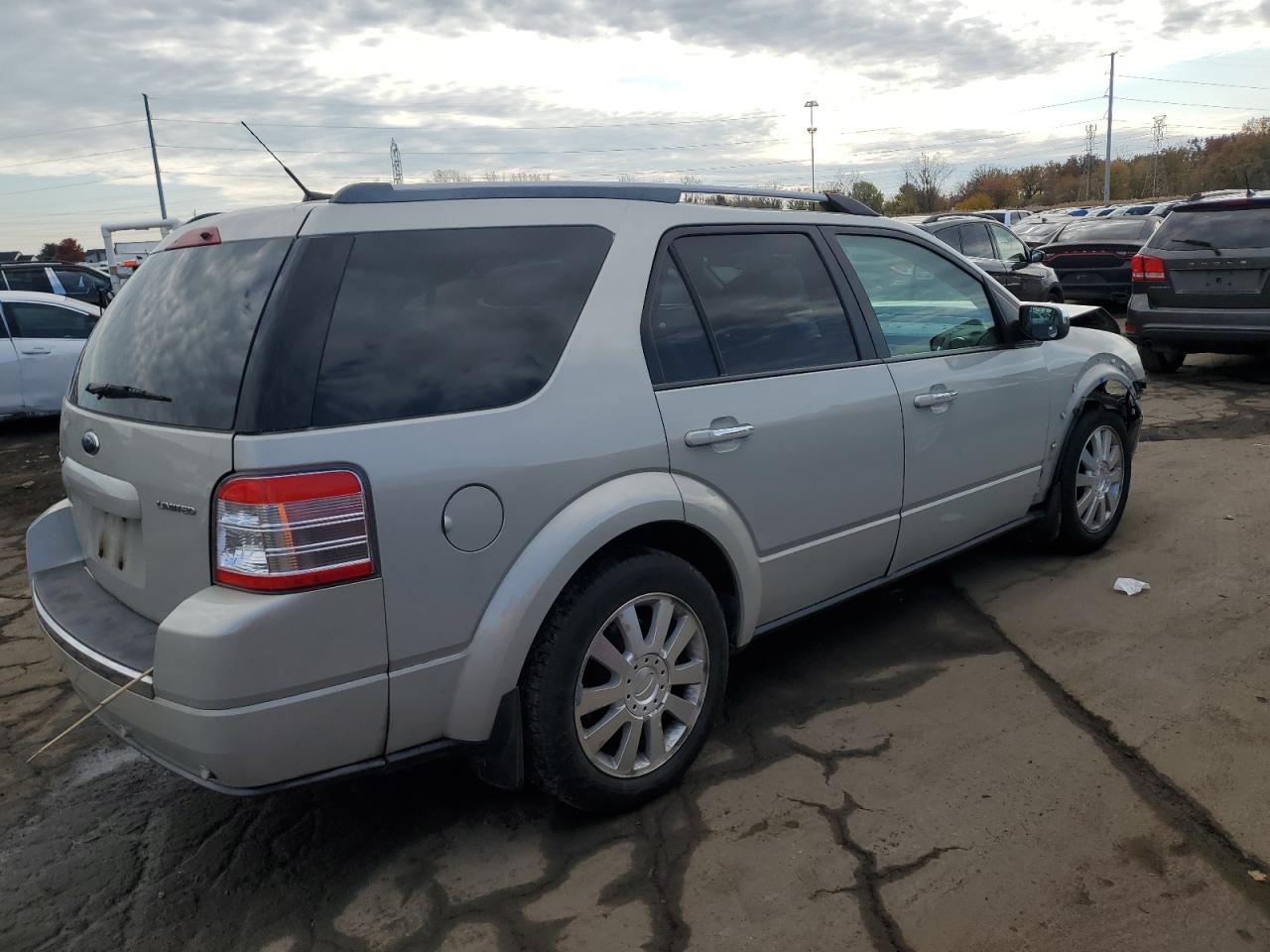 2008 Ford Taurus - Image 3