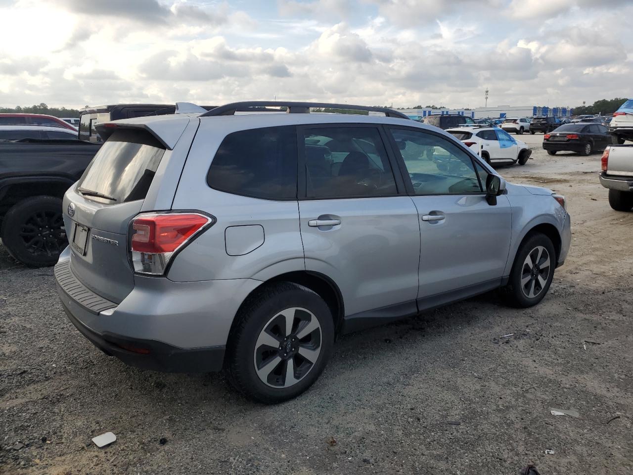 2018 Subaru Forester - Image 3
