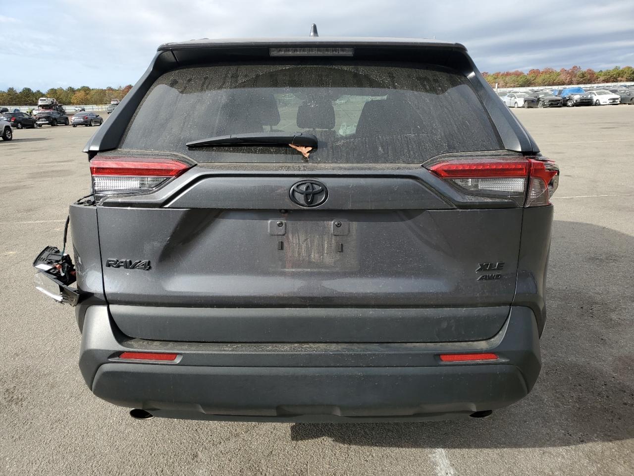 2023 Toyota RAV 4 - Image 6