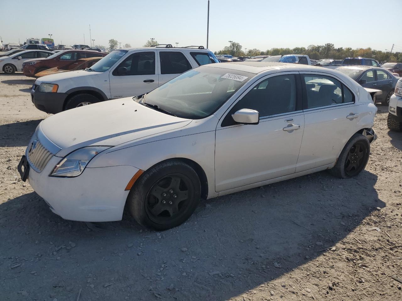 2010 Mercury Milan - Image 1
