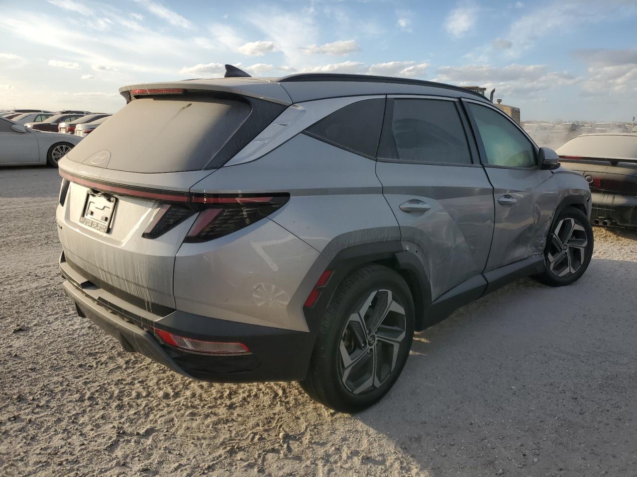 2022 Hyundai Tucson - Image 3