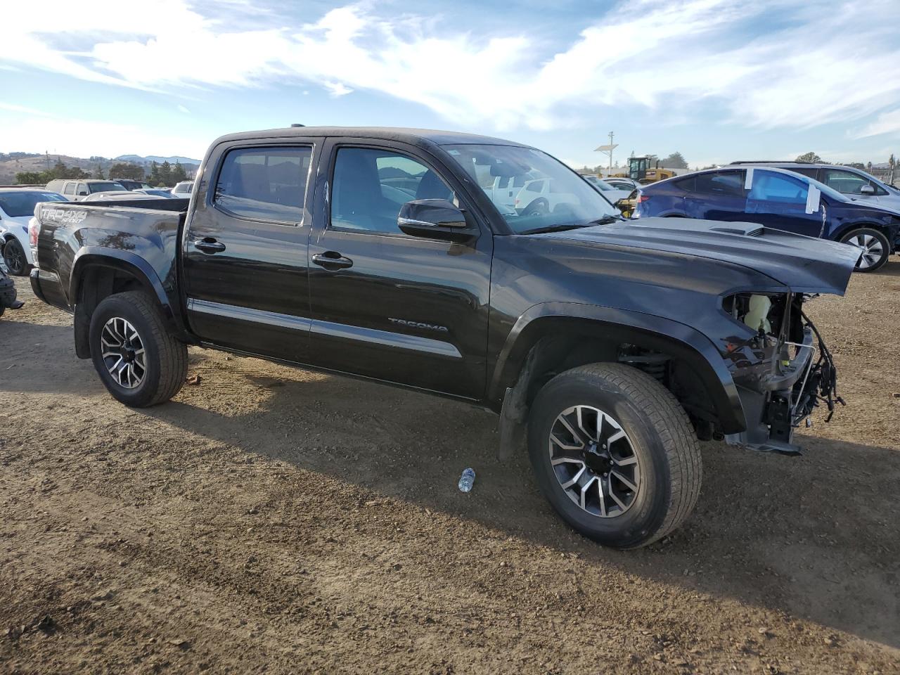 2021 Toyota Tacoma - Image 4