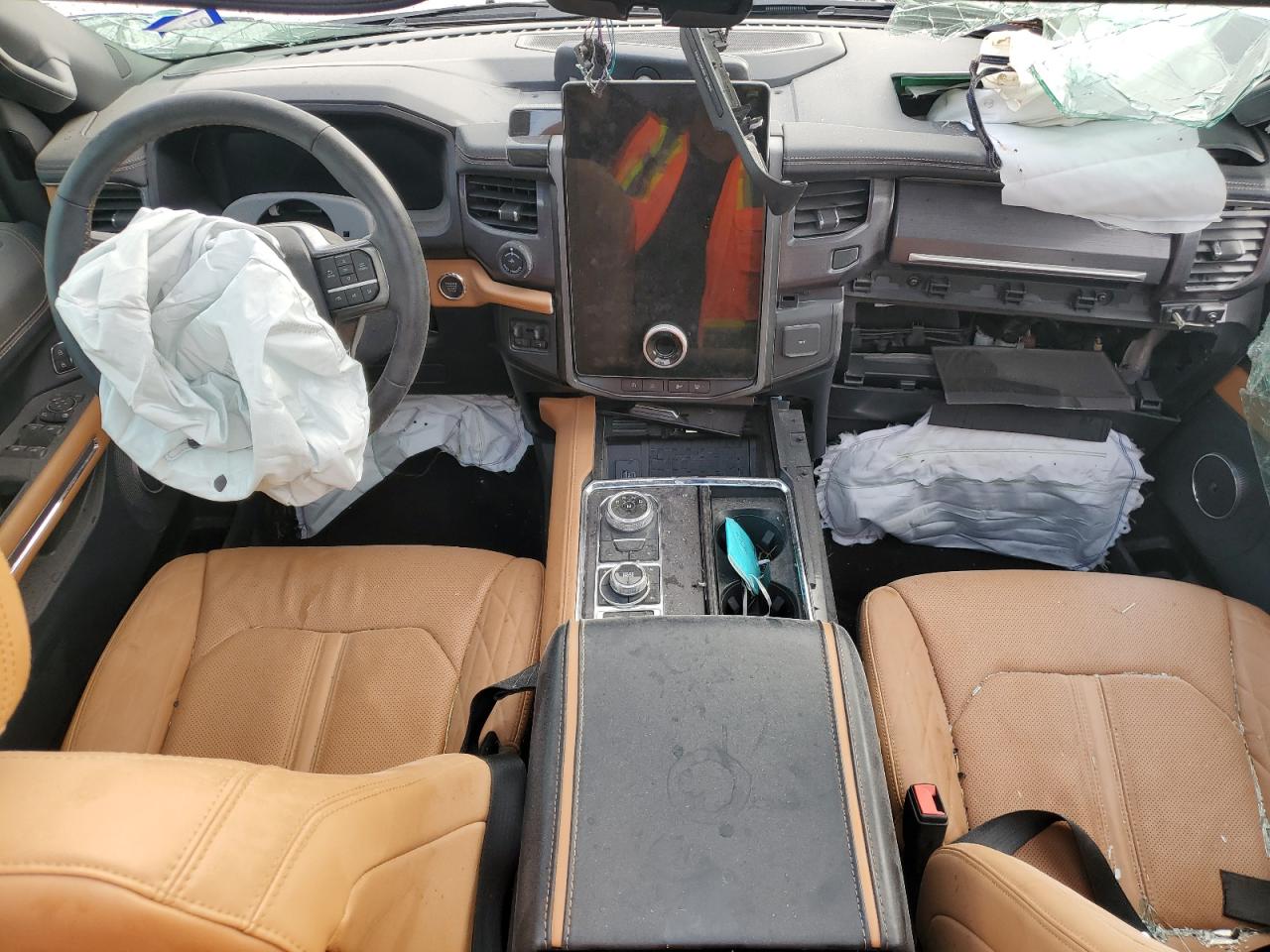 2022 Ford Expedition - Image 8