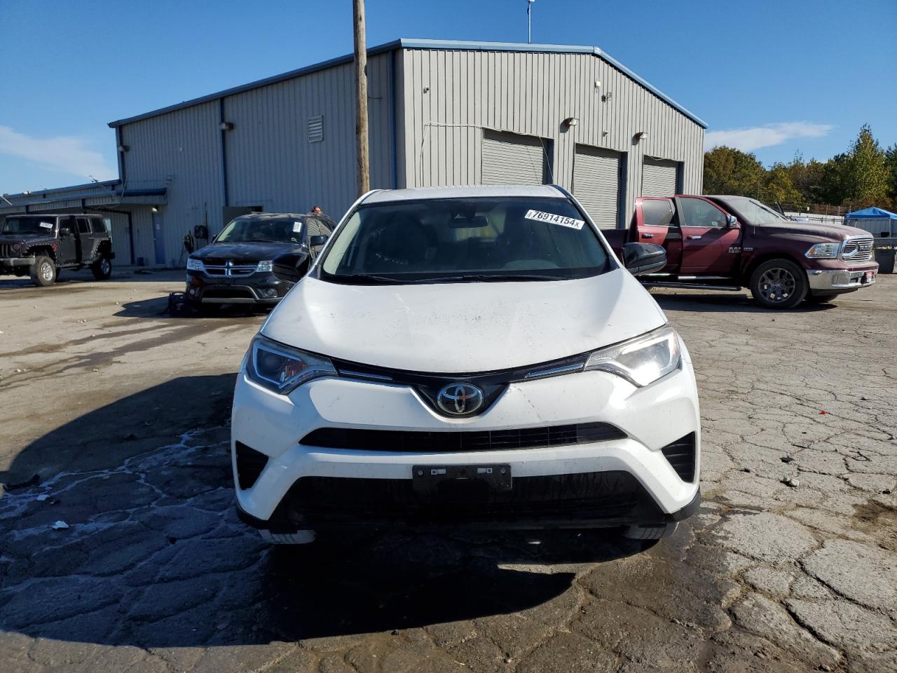 2018 Toyota RAV 4 - Image 5