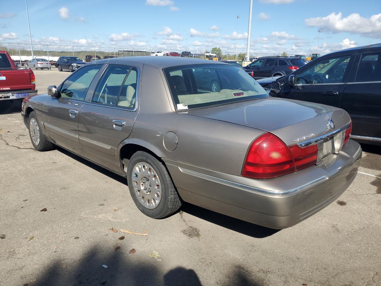 2003 Mercury Grand Marquis - Image 2