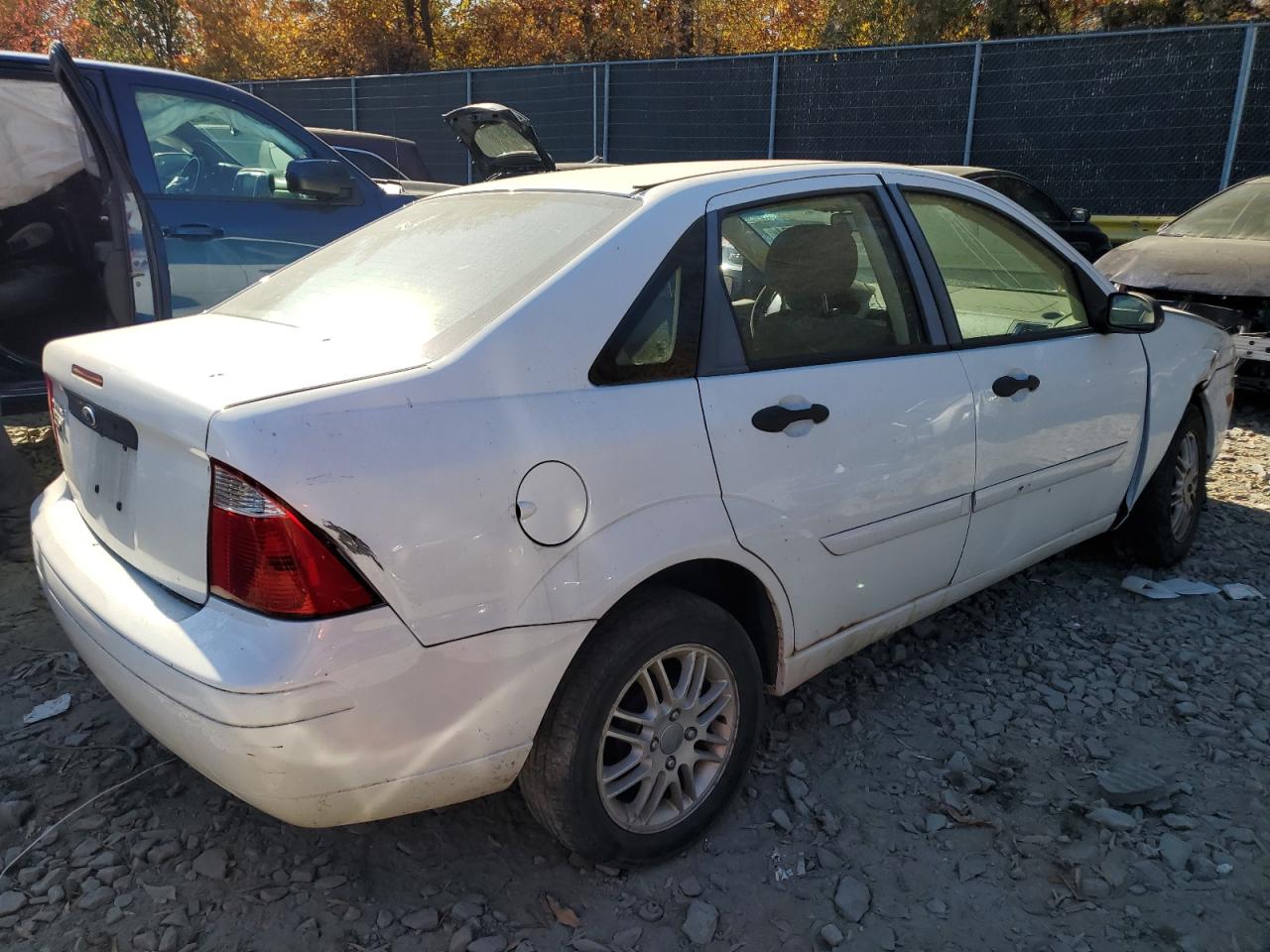 2007 Ford Focus - Image 3