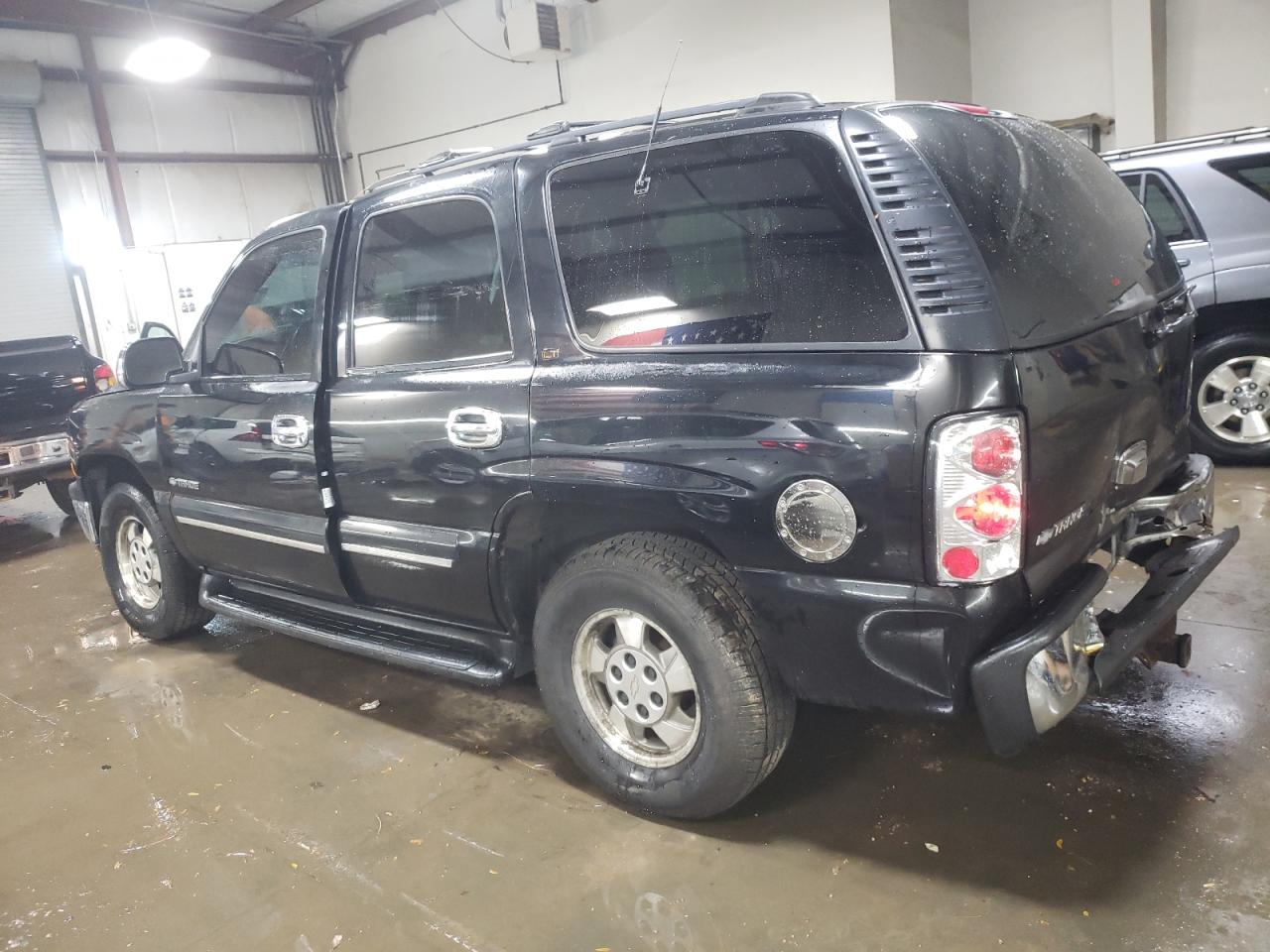 2001 Chevrolet Tahoe - Image 2