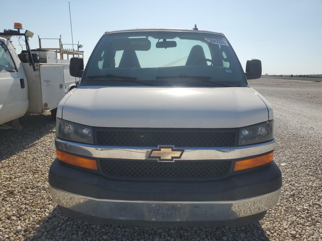 1GB0GRFG9J1176789 2018 Chevrolet Express G3500