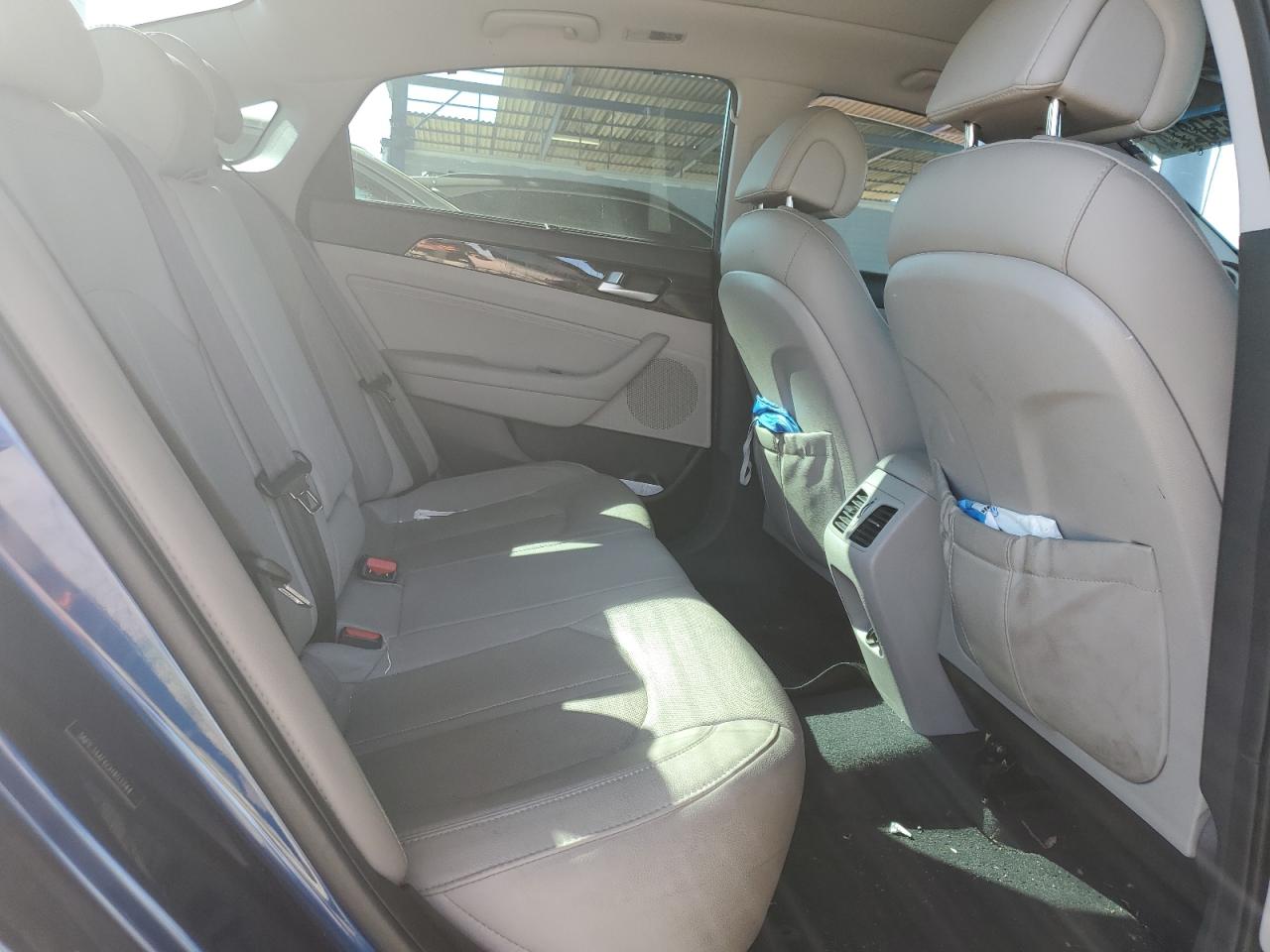 2016 Hyundai Sonata - Image 11