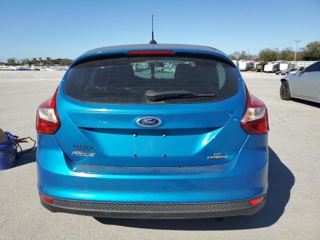 Hatchbacks FORD FOCUS 2013 Blue