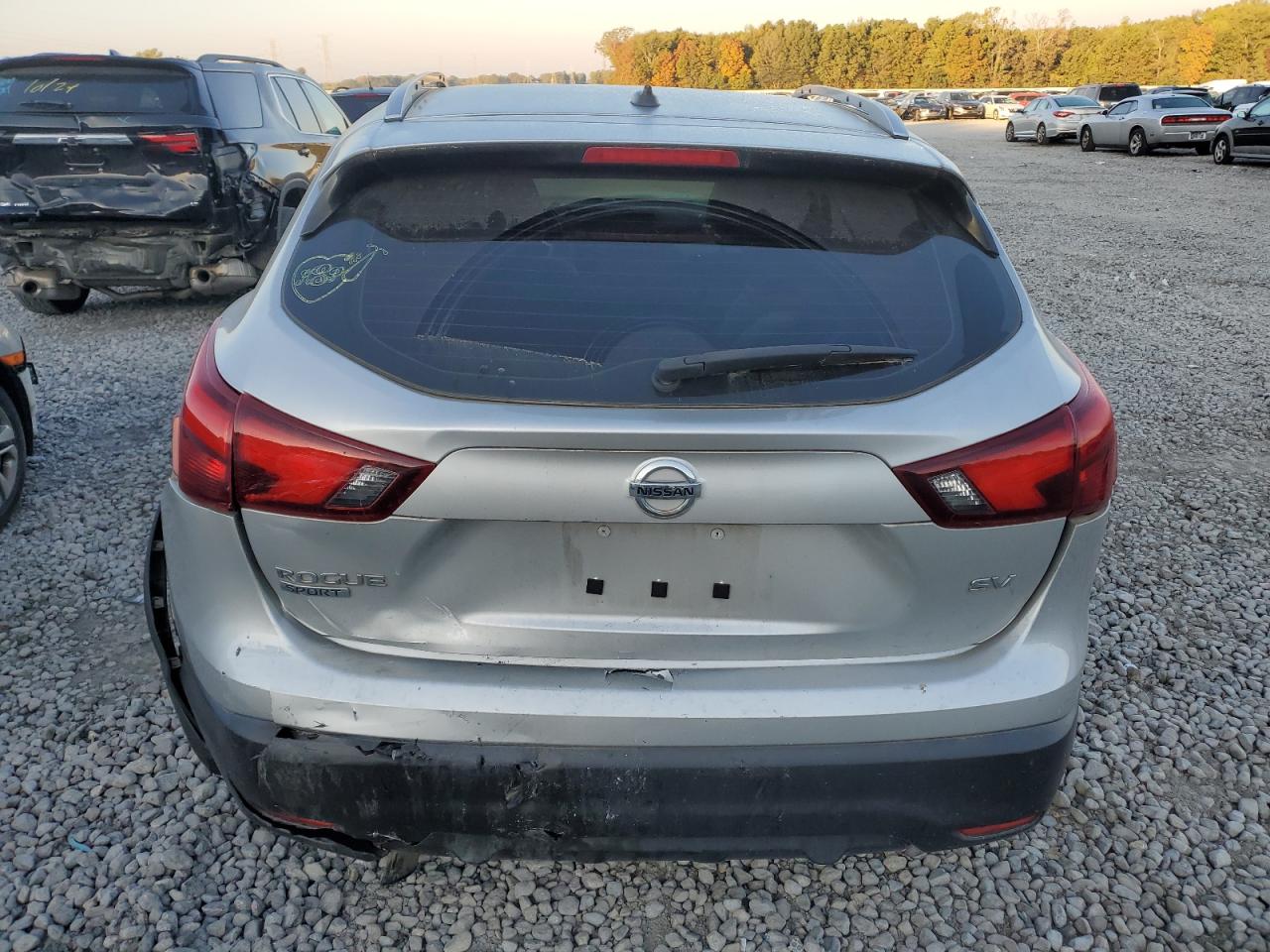 2018 Nissan Rogue - Image 6