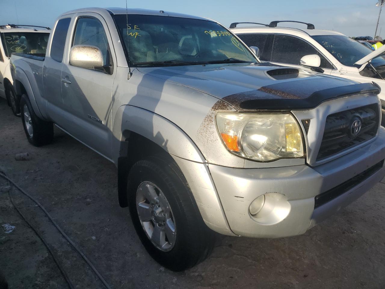 2005 Toyota Tacoma - Image 4
