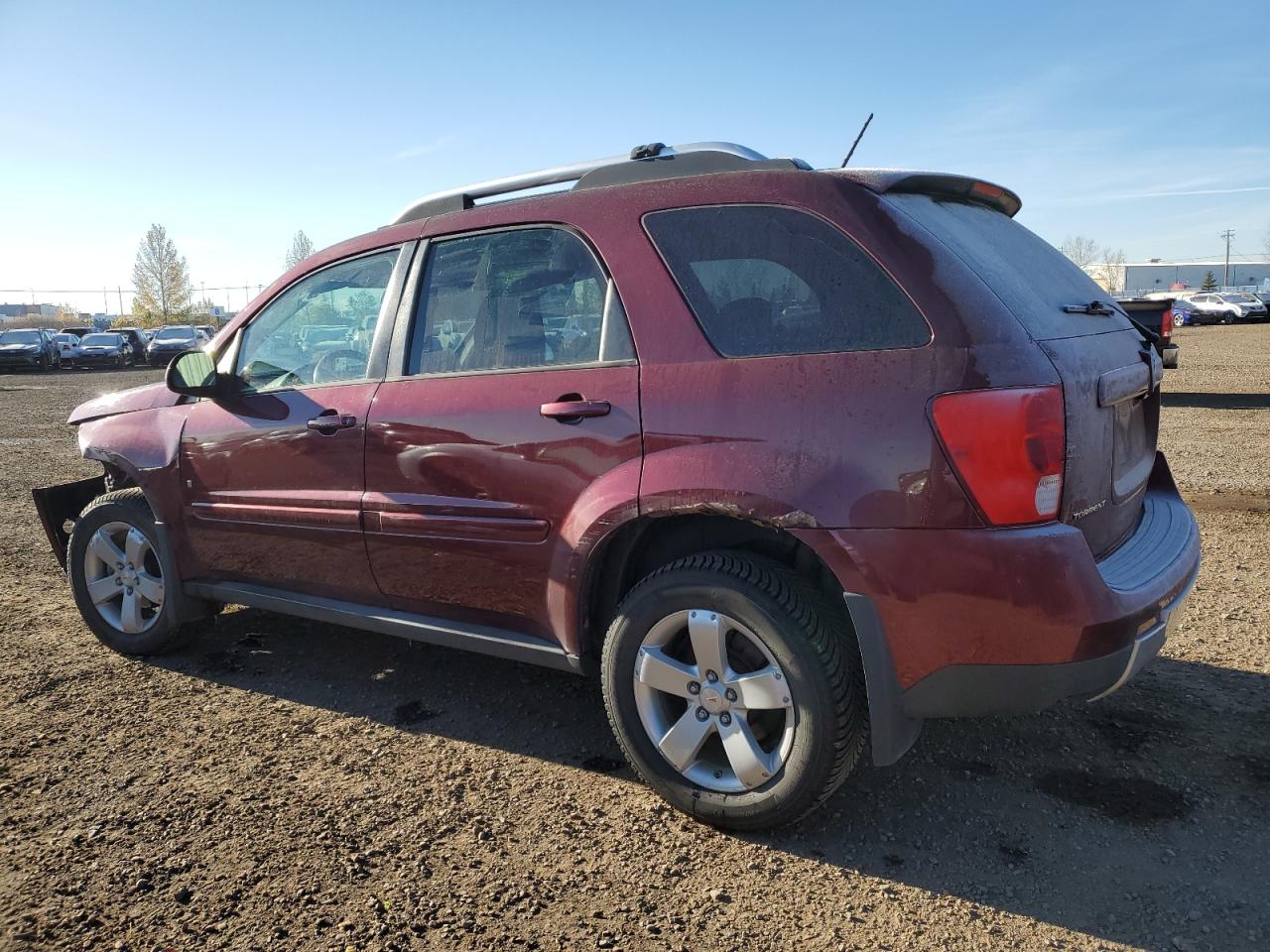 2007 Pontiac Torrent - Image 2