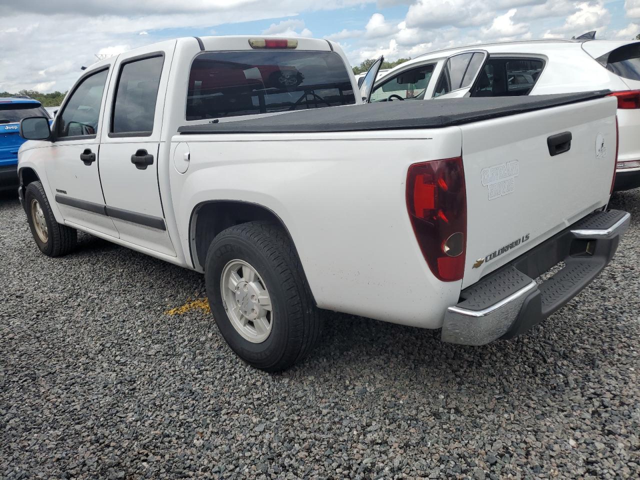2005 Chevrolet Colorado - Image 2