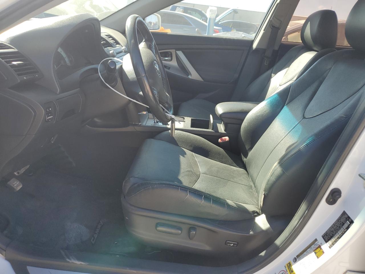2010 Toyota Camry - Image 7