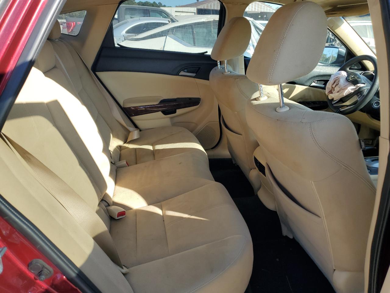 2010 Honda Accord - Image 11