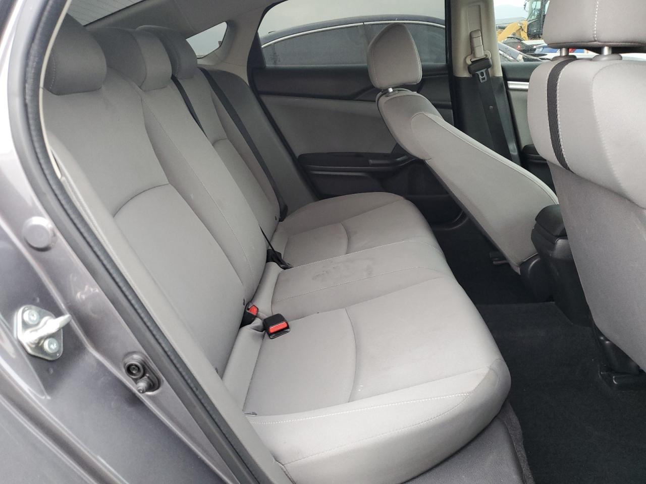2018 Honda Civic - Image 10