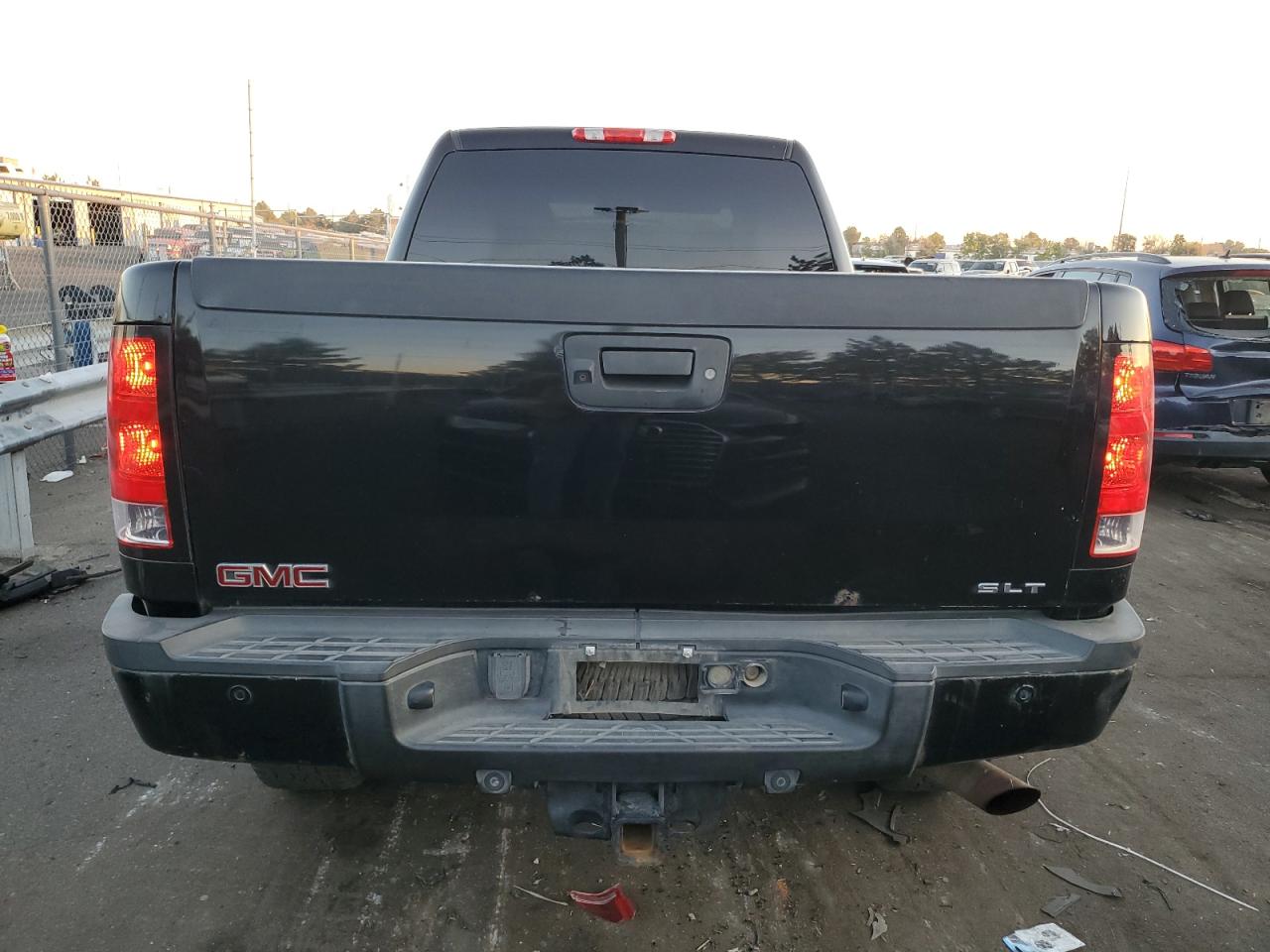 1GT125CG9BF228602 2011 GMC Sierra K2500 Denali