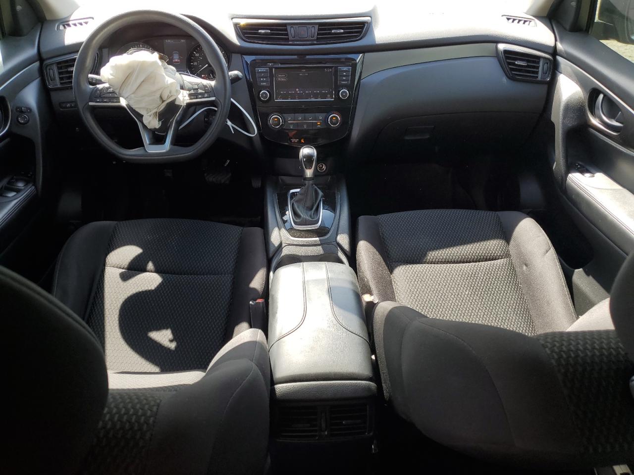 2019 Nissan Rogue - Image 8