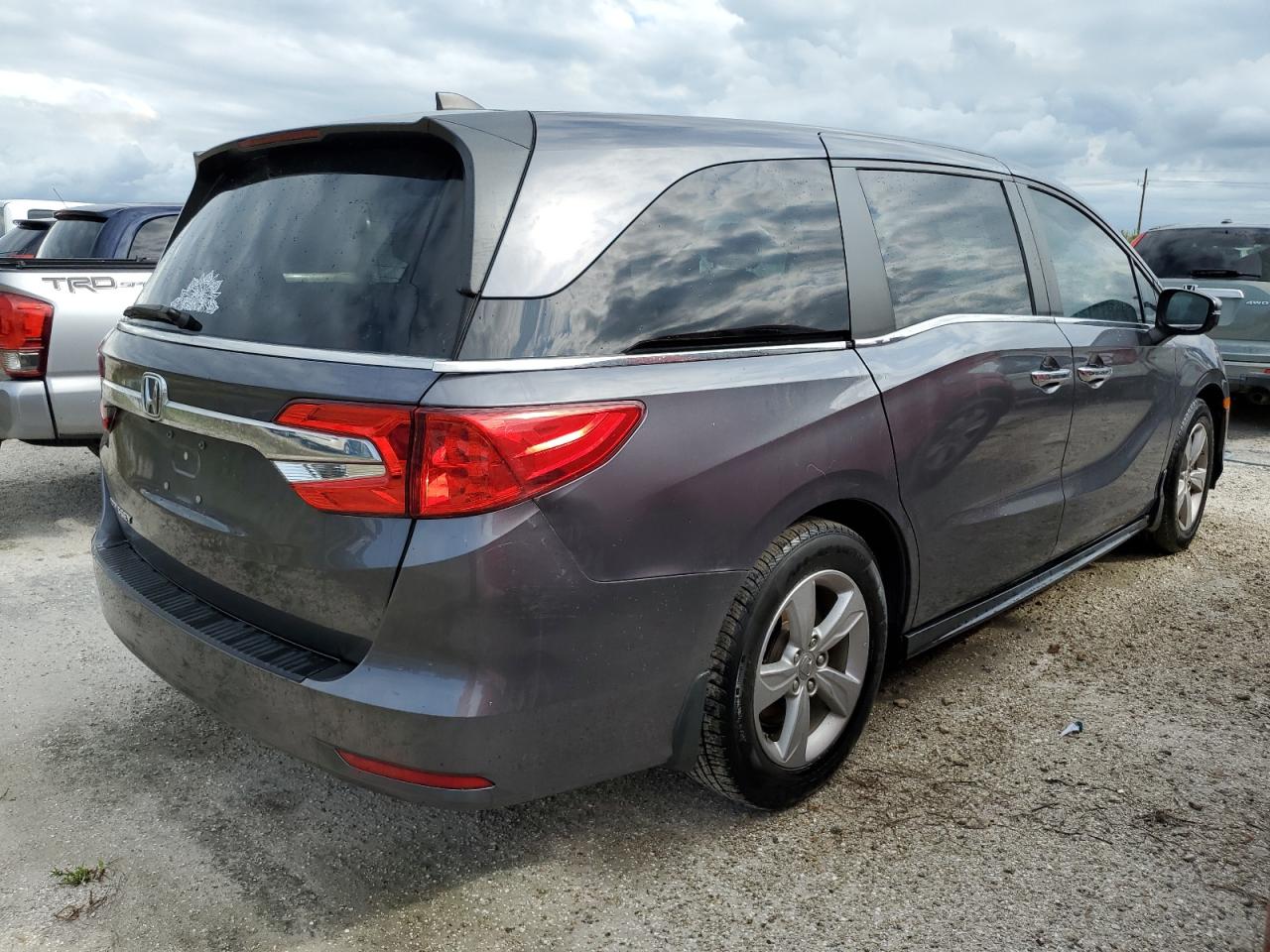 2019 Honda Odyssey - Image 3