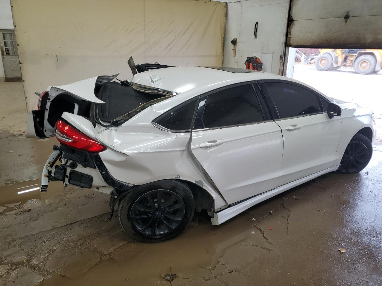 2020 Ford Fusion - Image 3